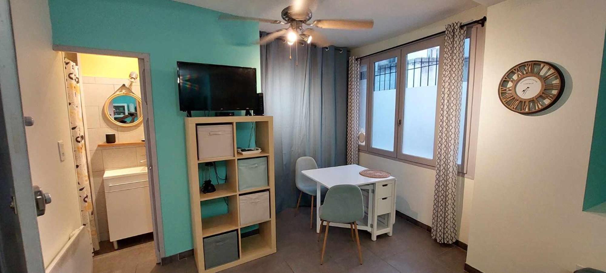 Charmant Studio Авиньон Экстерьер фото